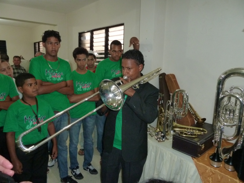 Instrumentenübergabe in Monte de la Jagua