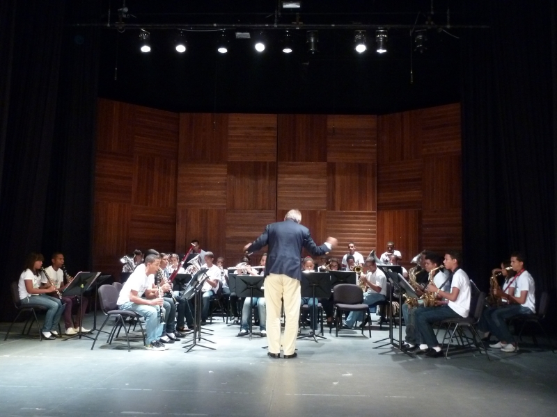 Pepe Lienhard dirigiert in Santo Domingo